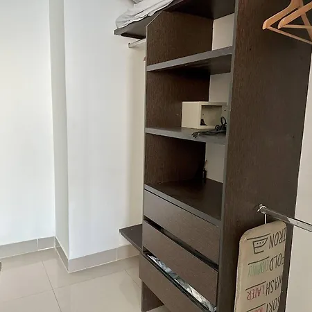 1 Bedroom Beachfront 40th Floor Apartamento